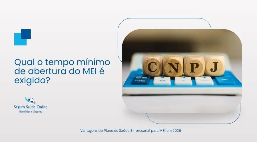 Empreendedor verificando o tempo de abertura do MEI para contratar plano de saúde